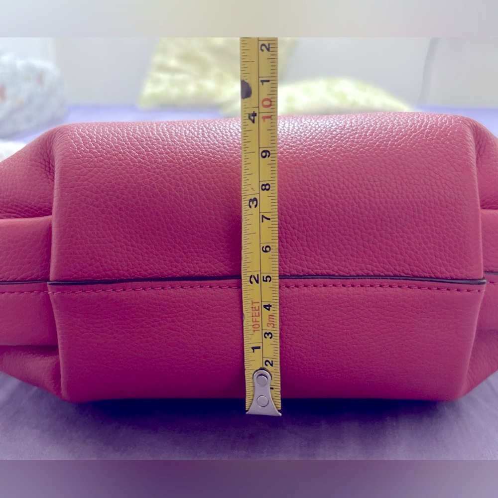 Coach pebbled pink hobo 2way crossbody shoulder leather bag with removal strap - Picture 13 of 17